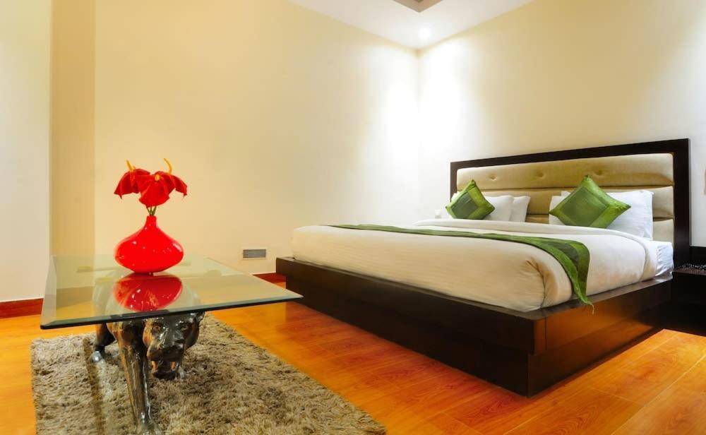 Zenith Hotel - Delhi Airport نيودلهي المظهر الخارجي الصورة
