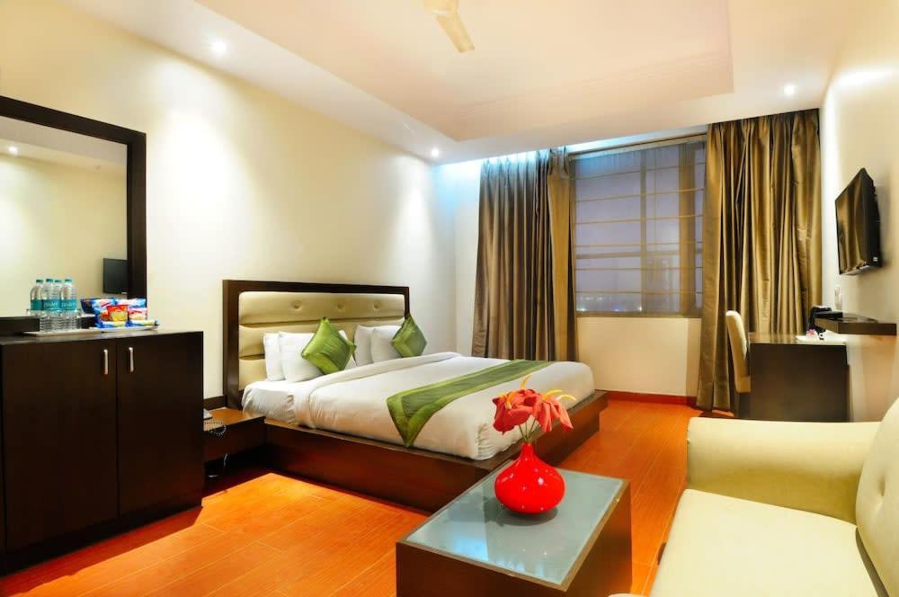 Zenith Hotel - Delhi Airport نيودلهي المظهر الخارجي الصورة