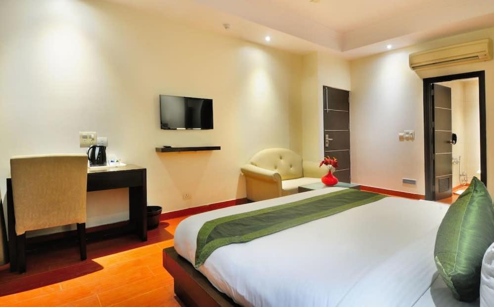 Zenith Hotel - Delhi Airport نيودلهي المظهر الخارجي الصورة