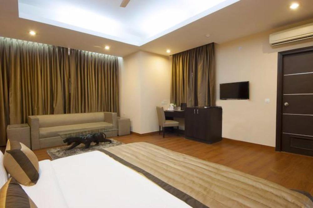 Zenith Hotel - Delhi Airport نيودلهي المظهر الخارجي الصورة