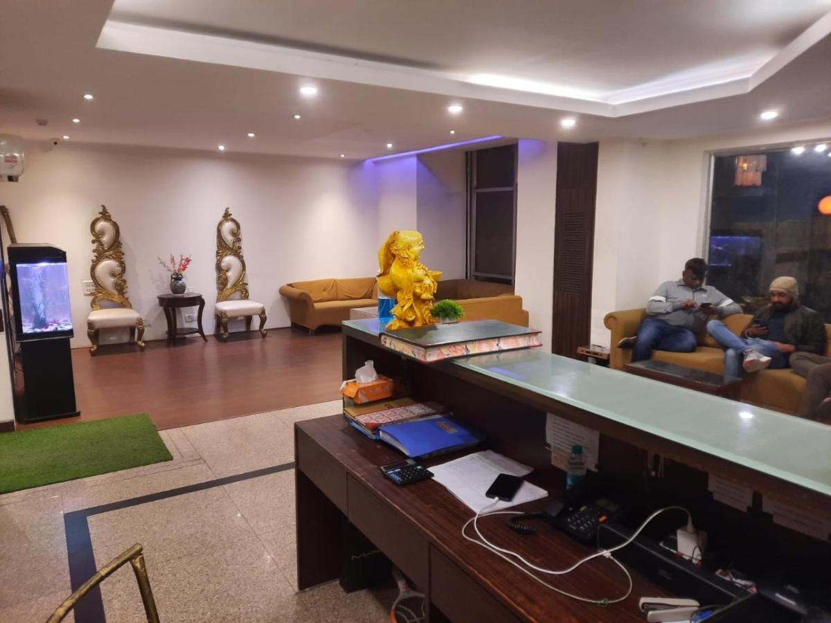 Zenith Hotel - Delhi Airport نيودلهي المظهر الخارجي الصورة