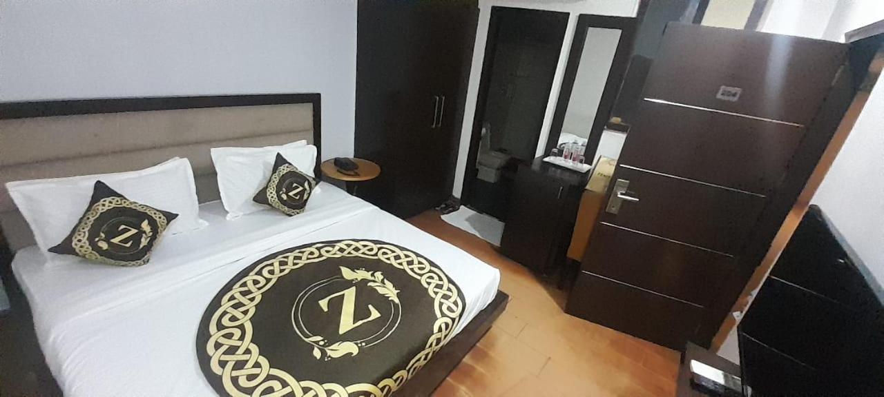 Zenith Hotel - Delhi Airport نيودلهي المظهر الخارجي الصورة